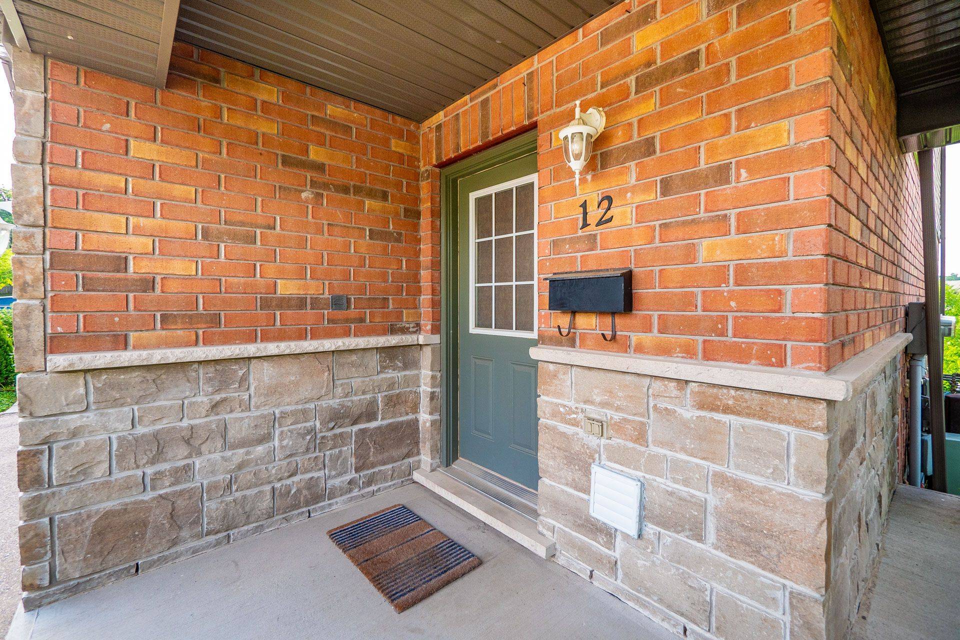 Cambridge, ON N3H 0A5,535 Margaret ST #12