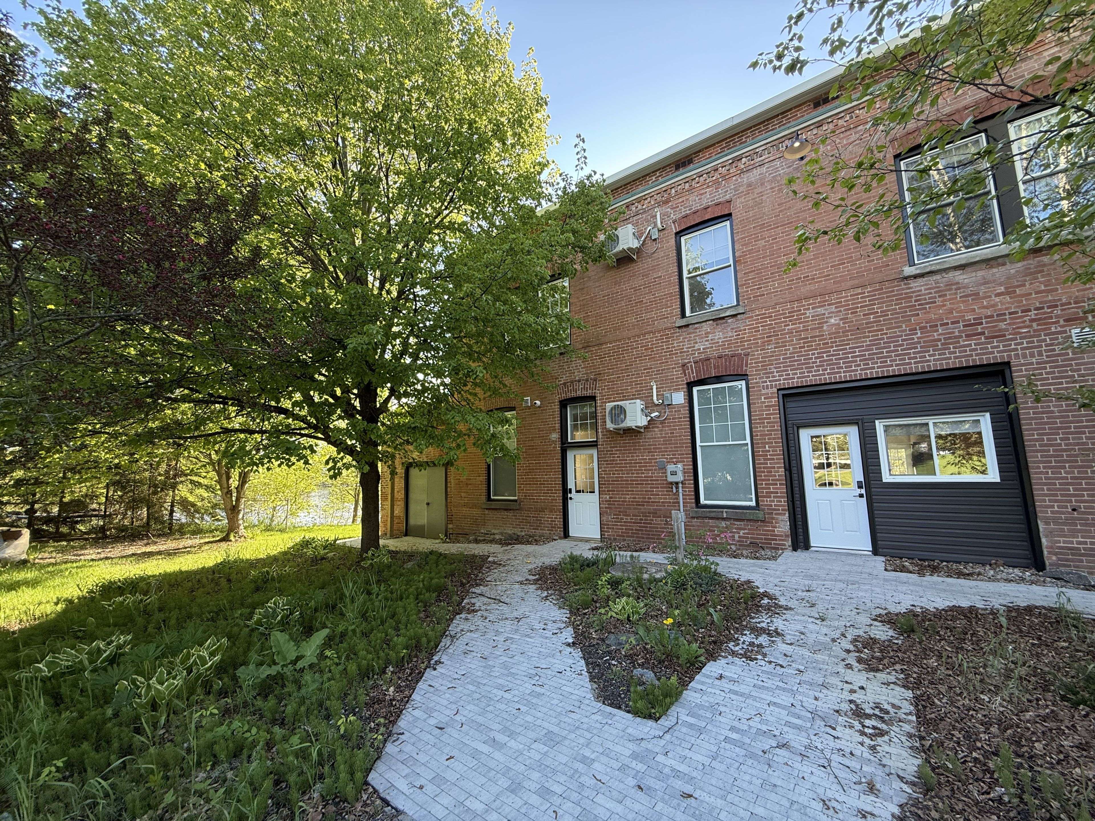 Burk's Falls, ON P0A 1C0,145 SYPLES ST