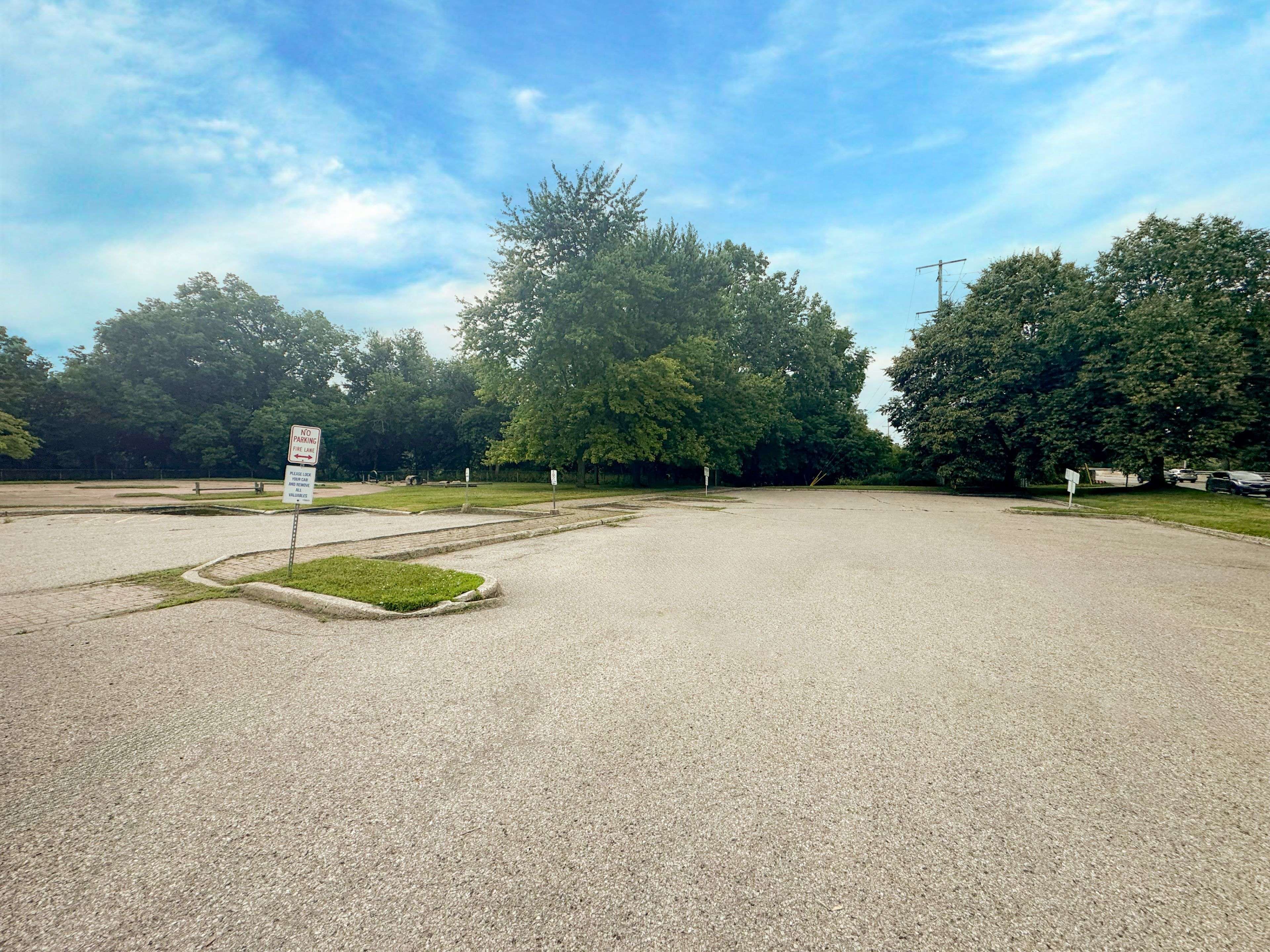London South, ON N6J 4G5,21 Wharncliffe RD S