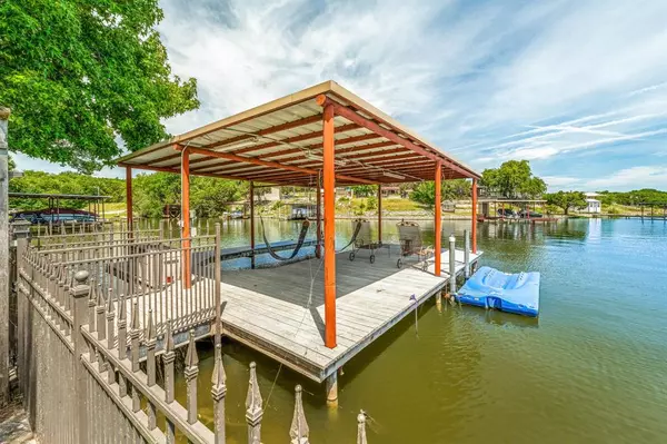 Granbury, TX 76048,3245 Lakeside Drive