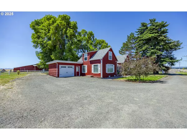Junction City, OR 97448,92950 PITNEY LN