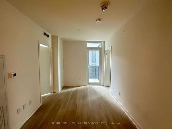 Toronto C06, ON M3H 0E5,500 Wilson AVE #326