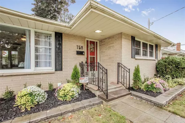 Oshawa, ON L1G 4J3,758 Somerville ST