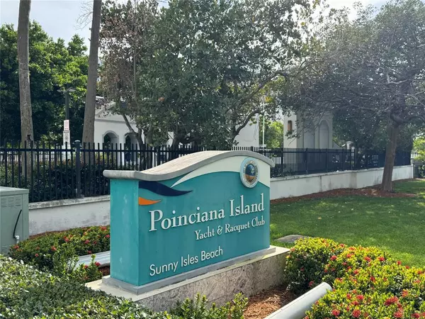 North Miami Beach, FL 33160,216 Poinciana Dr #216