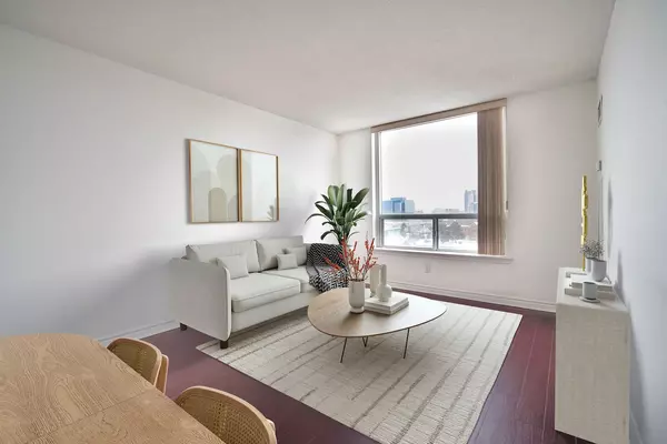 Richmond Hill, ON L4B 4J8,9015 Leslie ST #807
