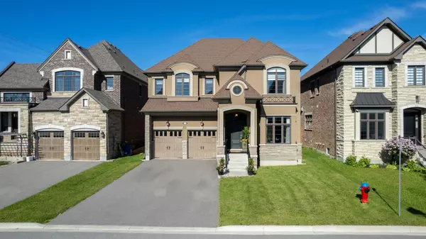 11 Cairns Gate, King, ON L7B 0P5