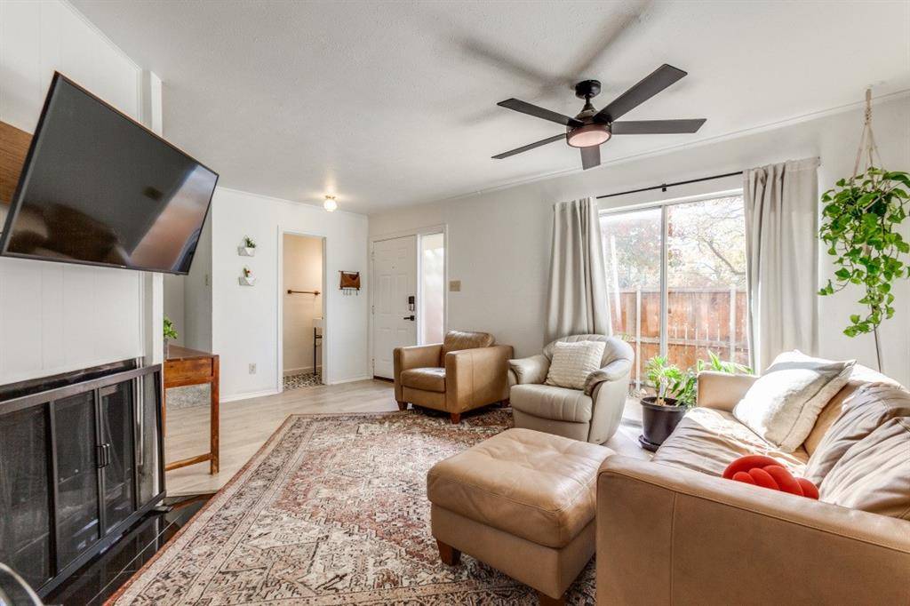 2606 Custer Parkway #C, Richardson, TX 75080