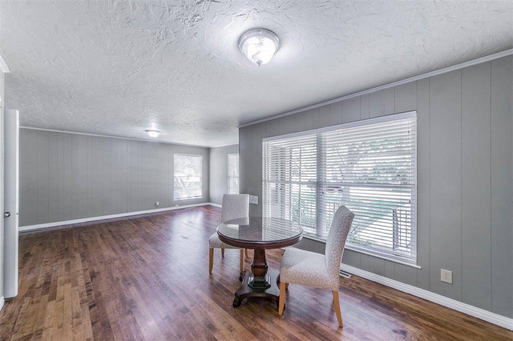 Fort Worth, TX 76109,3429 Hilltop Road