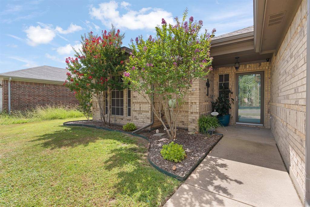 Burleson, TX 76028,1017 Winepress Road