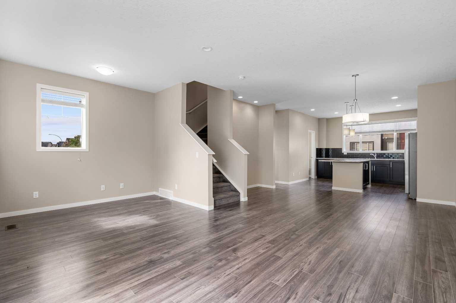 Calgary, AB T2Z 5B8,179 Copperpond Villas Southeast
