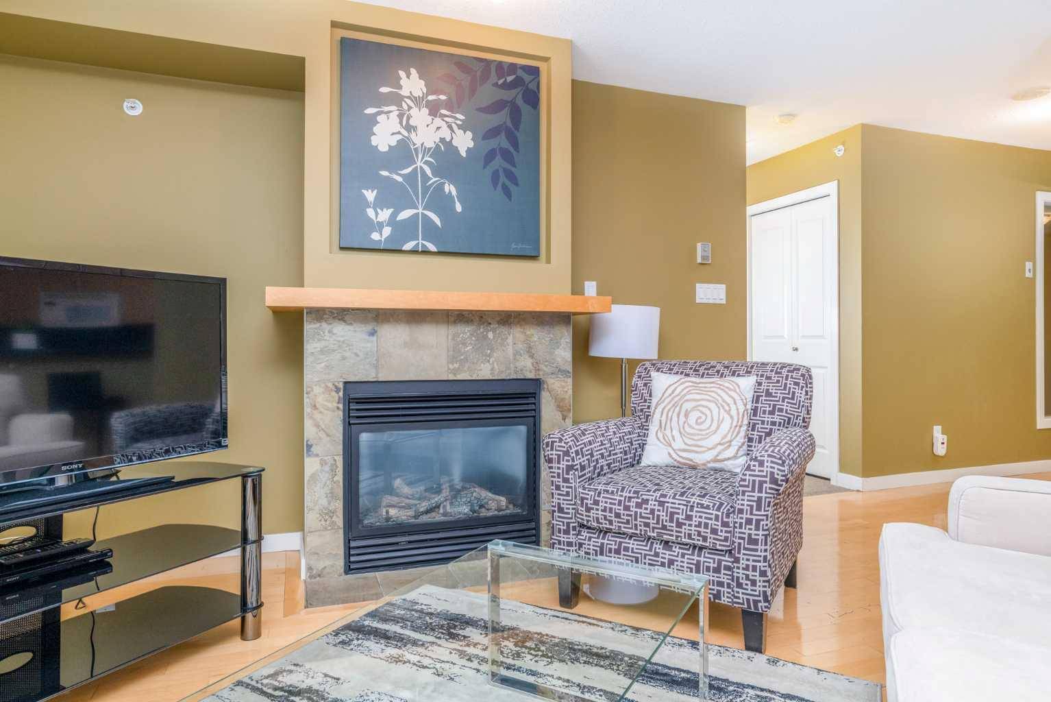 Calgary, AB T2P5N3,1088 6 AVE Southwest #1403