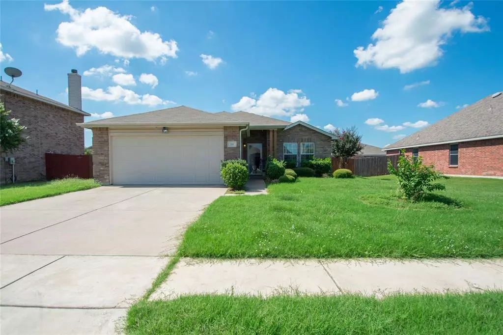 Burleson, TX 76028,719 Daughters Drive