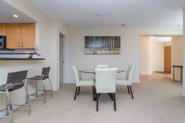Calgary, AB T2P5K1,1108 6 AVE Southwest #404