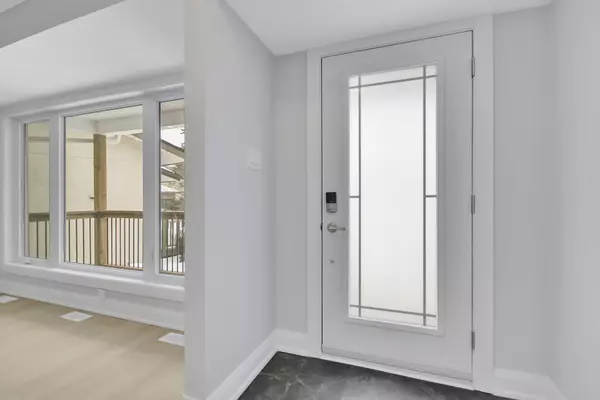 Tanglewood - Grenfell Glen - Pineglen, ON K2G 4A6,9 Brydon CT