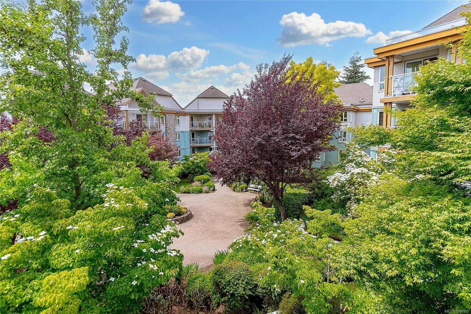 490 Marsett Pl #311, Saanich, BC V8Z 7J2