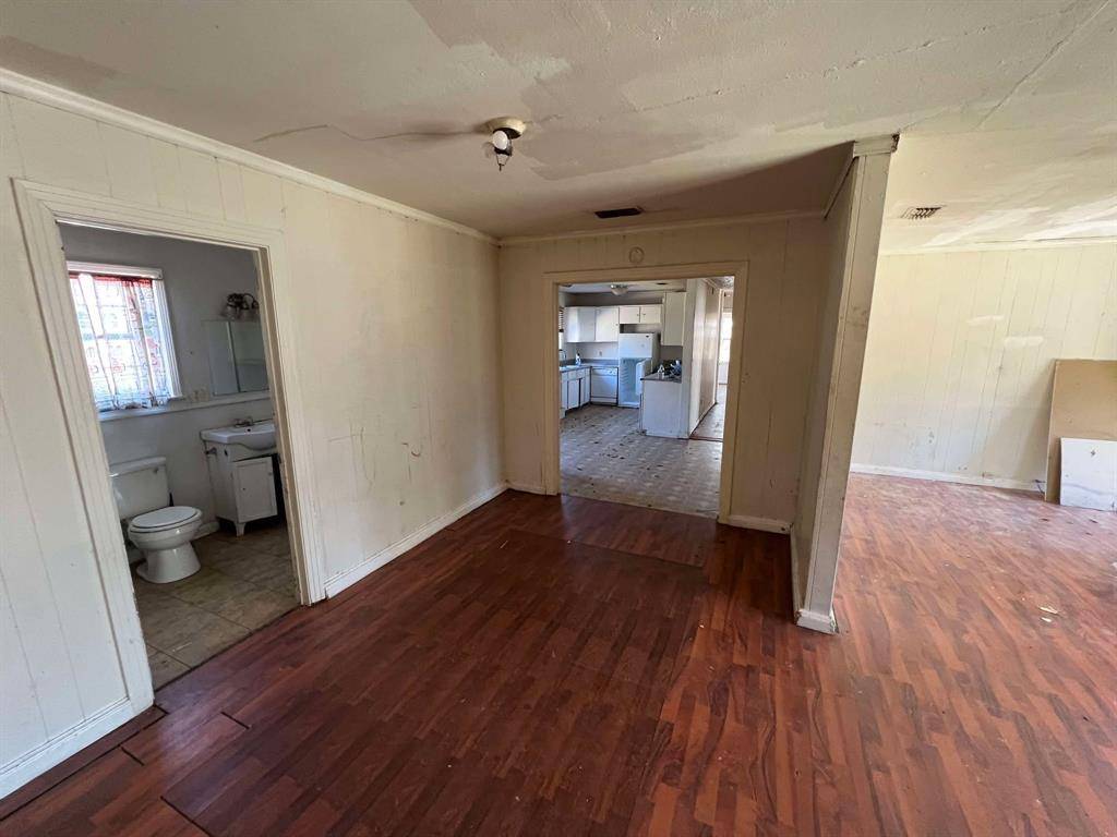 Shreveport, LA 71108,2098 Pinecroft Circle