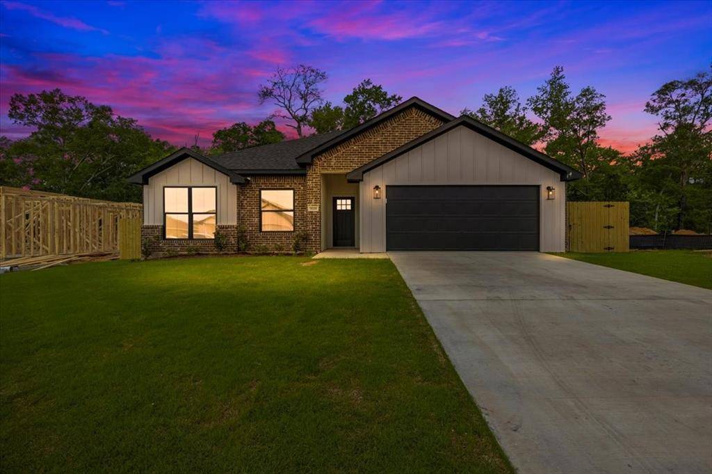 Lindale, TX 75771,16226 Crossing Circle