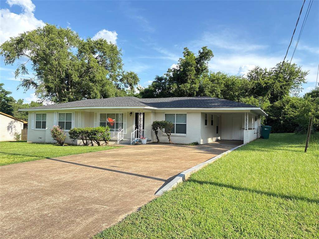 Hughes Springs, TX 75656,105 Calloway Drive