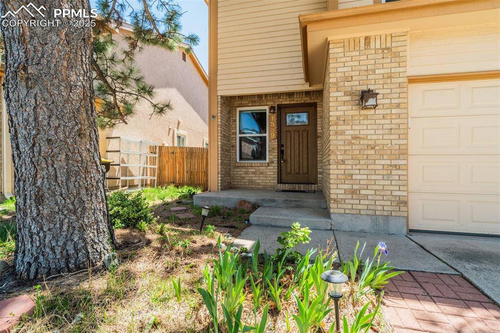 Colorado Springs, CO 80907,1559 Sausalito DR