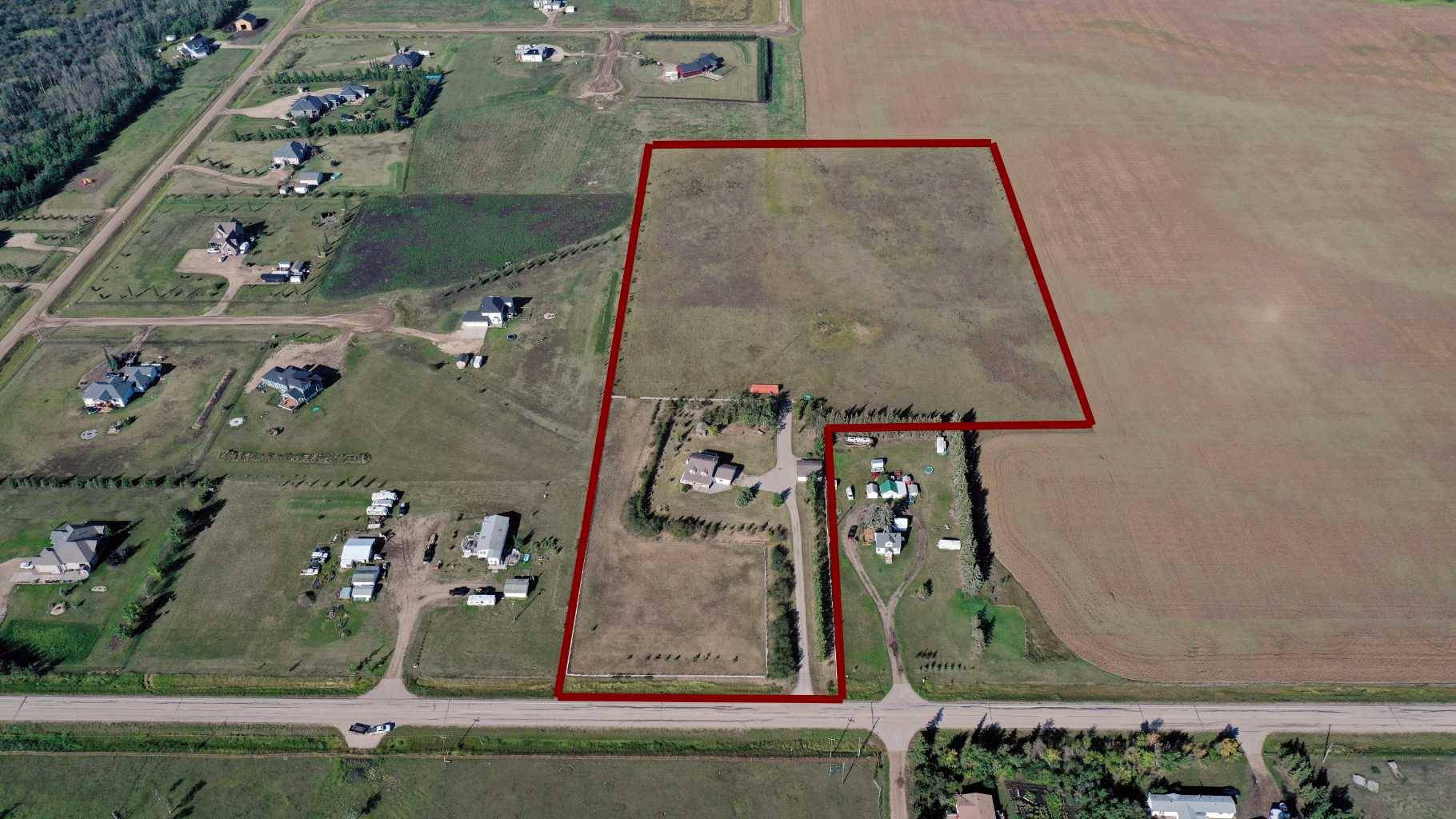Clairmont, AB T8X 4G8,721040 Range Road 54