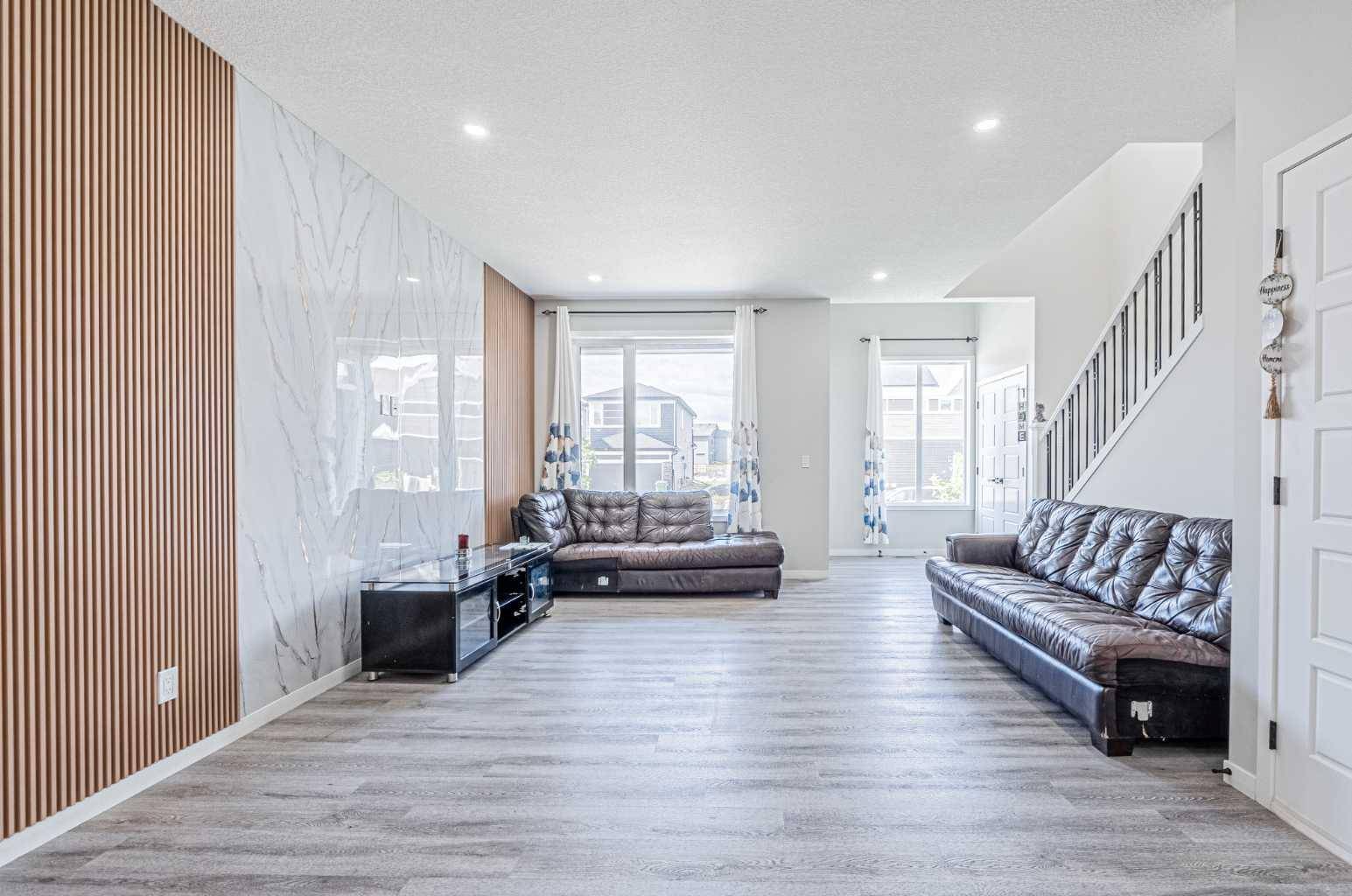 Calgary, AB T3N2L6,117 Corner Glen WAY Northeast
