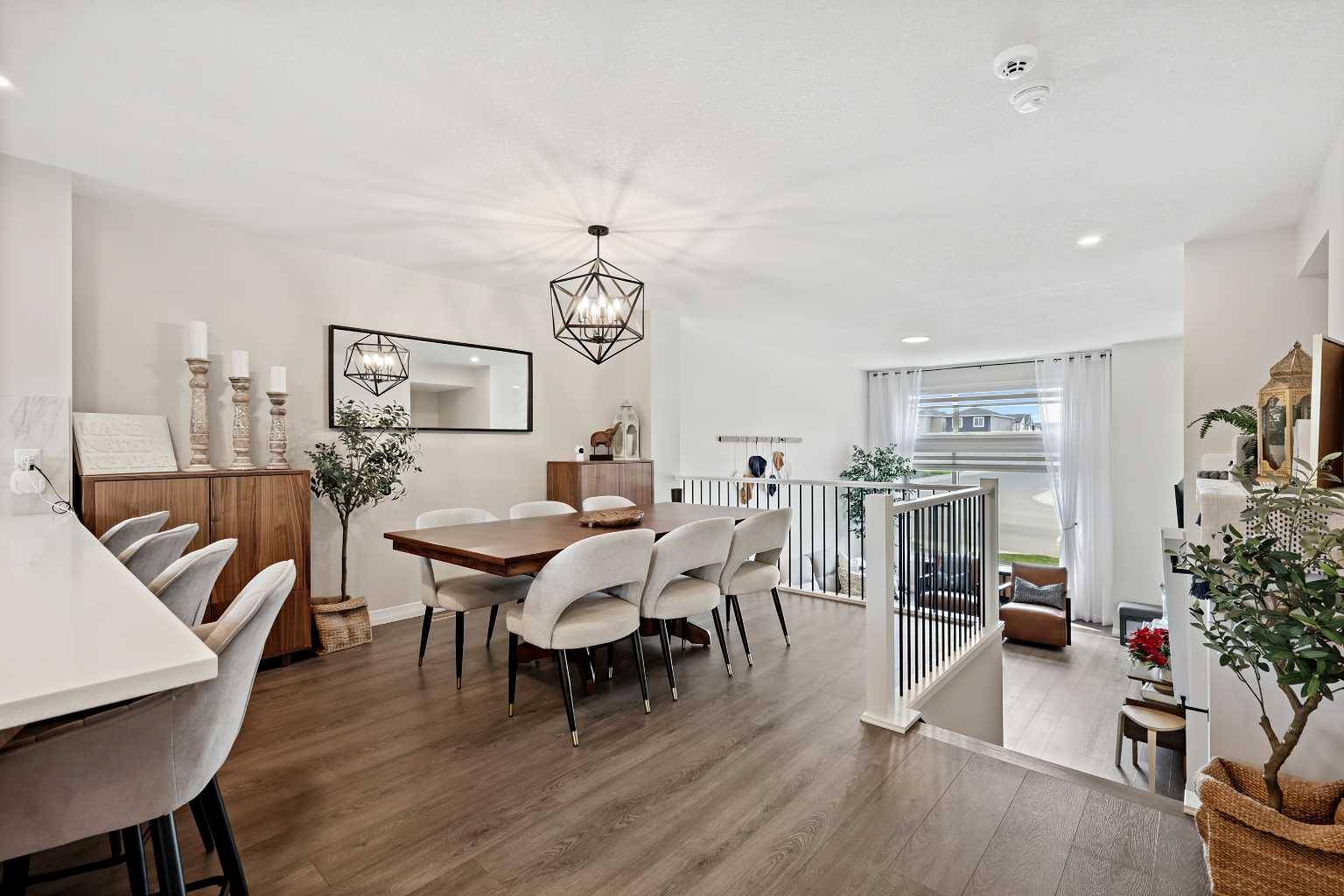 Calgary, AB T3P 1W5,76 Ambleton ST NW