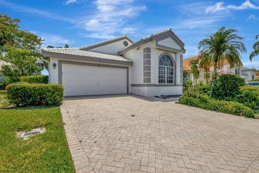 [StreetName, UnitNumber, StreetNumber, StreetDirPrefix], Boynton Beach, FL 33437