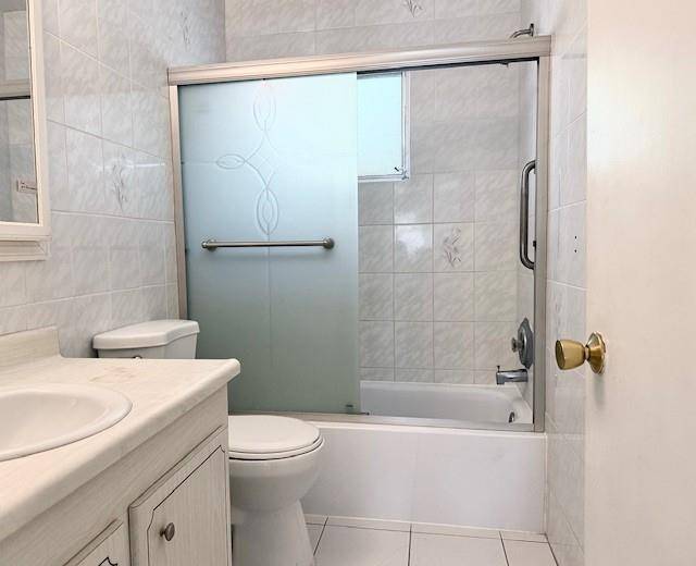 Hollywood, FL 33020,1431 S 14th Ave #209