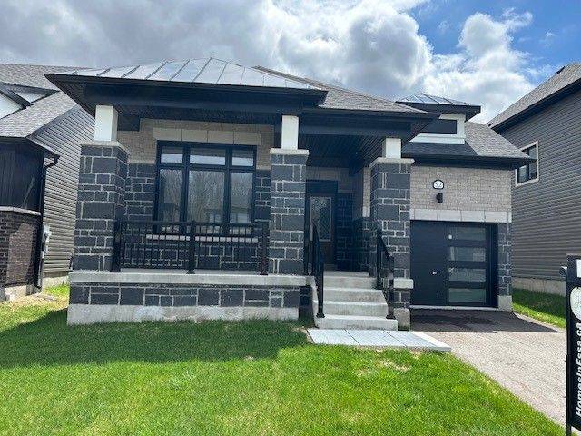 Wasaga Beach, ON L9Z 0N8,52 Del Ray CRES