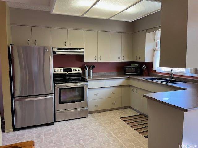 Melfort, SK S0E 1A0,12 Vanier PLACE