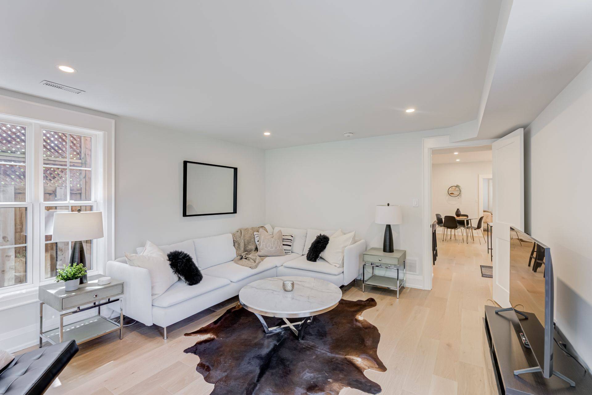 Toronto W02, ON M6P 2W9,187 Clendenan AVE