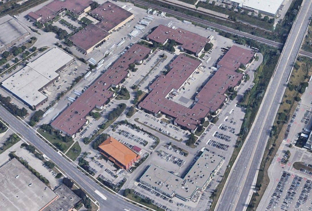 6535 Millcreek DR #13-23, Mississauga, ON L5N 2M2