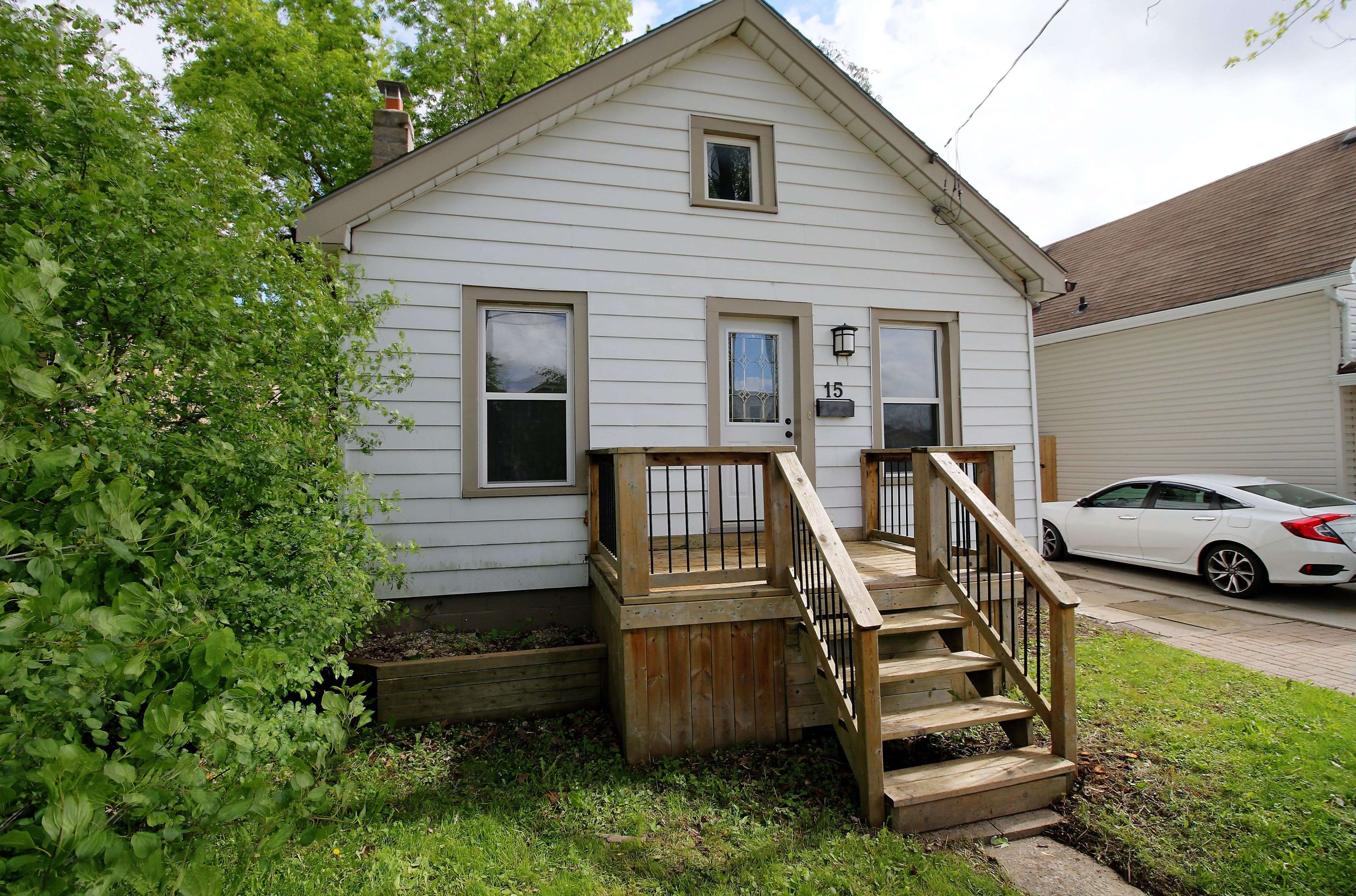 London South, ON N6J 1L2,15 Forbes ST