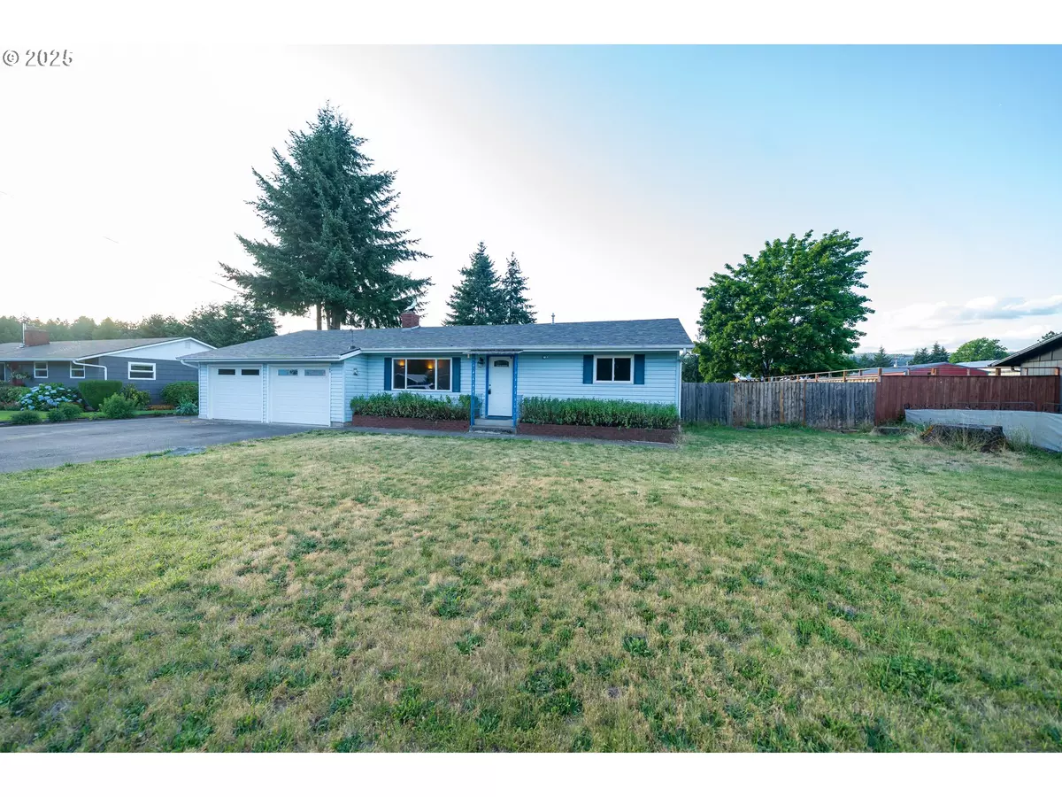 Lyons, OR 97358,345 CEDAR ST