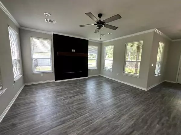 Eustace, TX 75124,188 Vista Drive