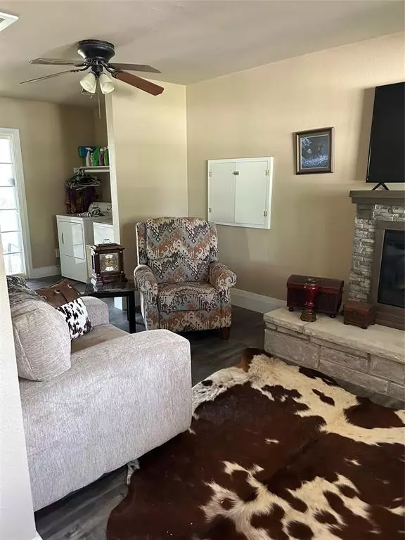 Mineral Wells, TX 76067,5210 Laurie Street