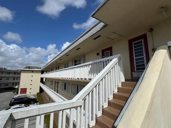 4331 NW 16th St #308D, Fort Lauderdale, FL 33313
