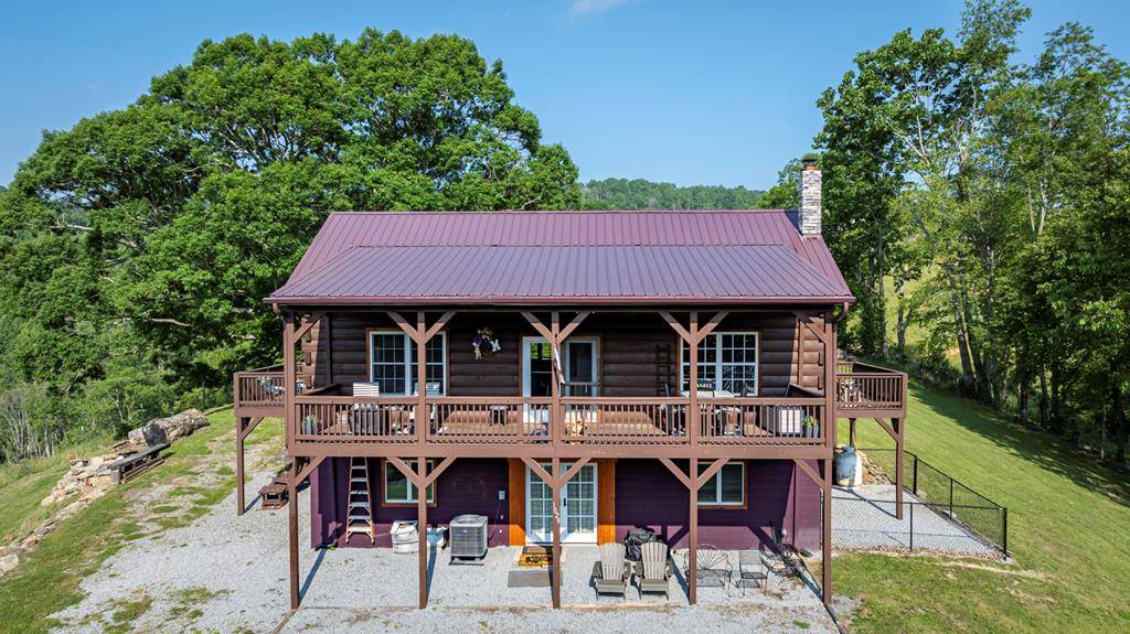 1029 York Ridge Rd., Mouth Of Wilson, VA 24363