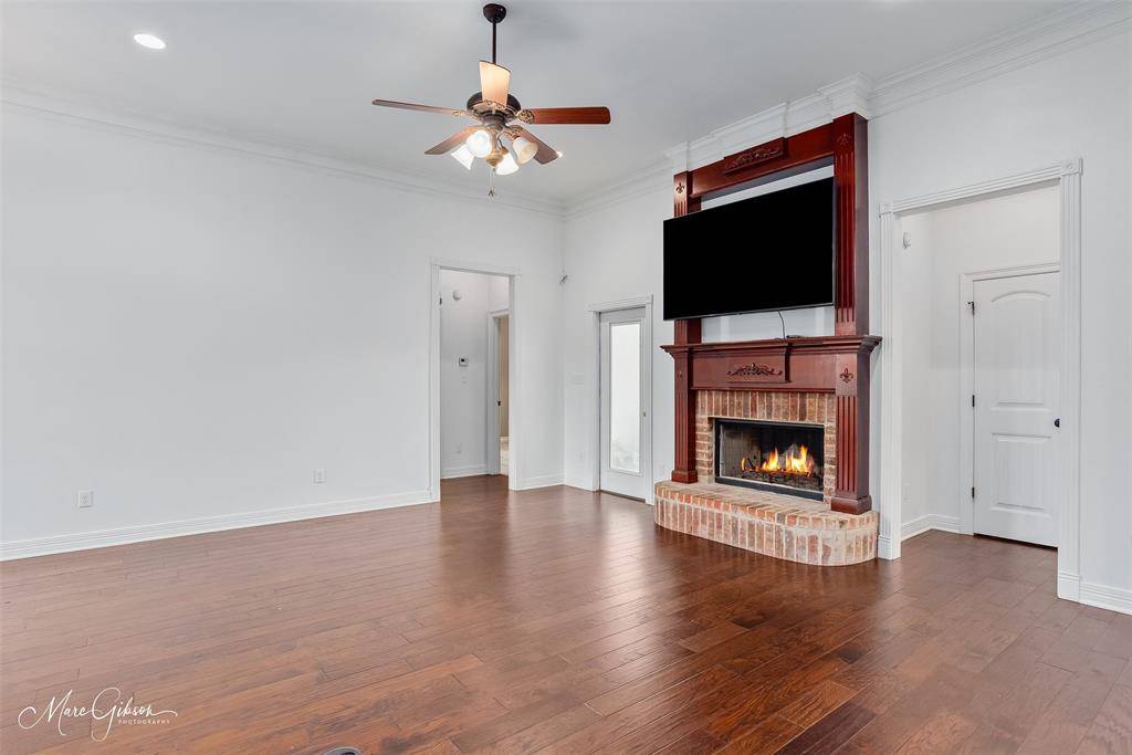 Bossier City, LA 71111,419 Long Acre Drive