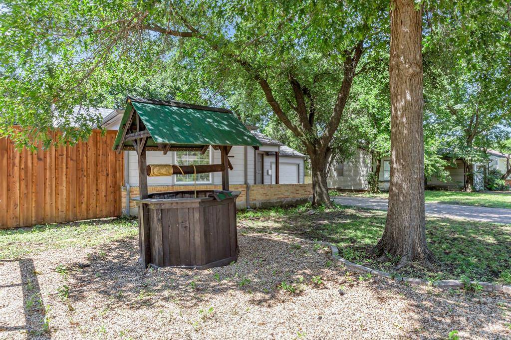 Dallas, TX 75218,11502 Rupley Lane