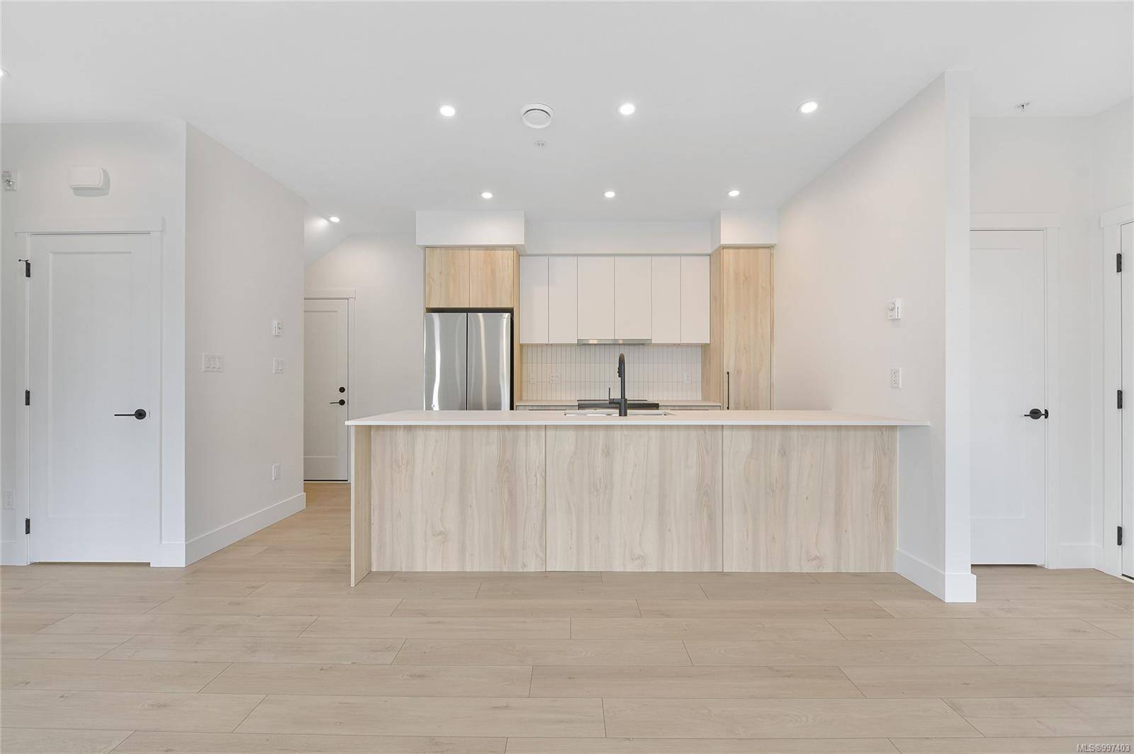 Colwood, BC V9C 0R9,368 Tradewinds Ave #31