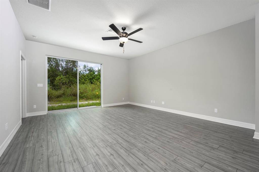 Fort Pierce, FL 34947,5405 Gladness Ct