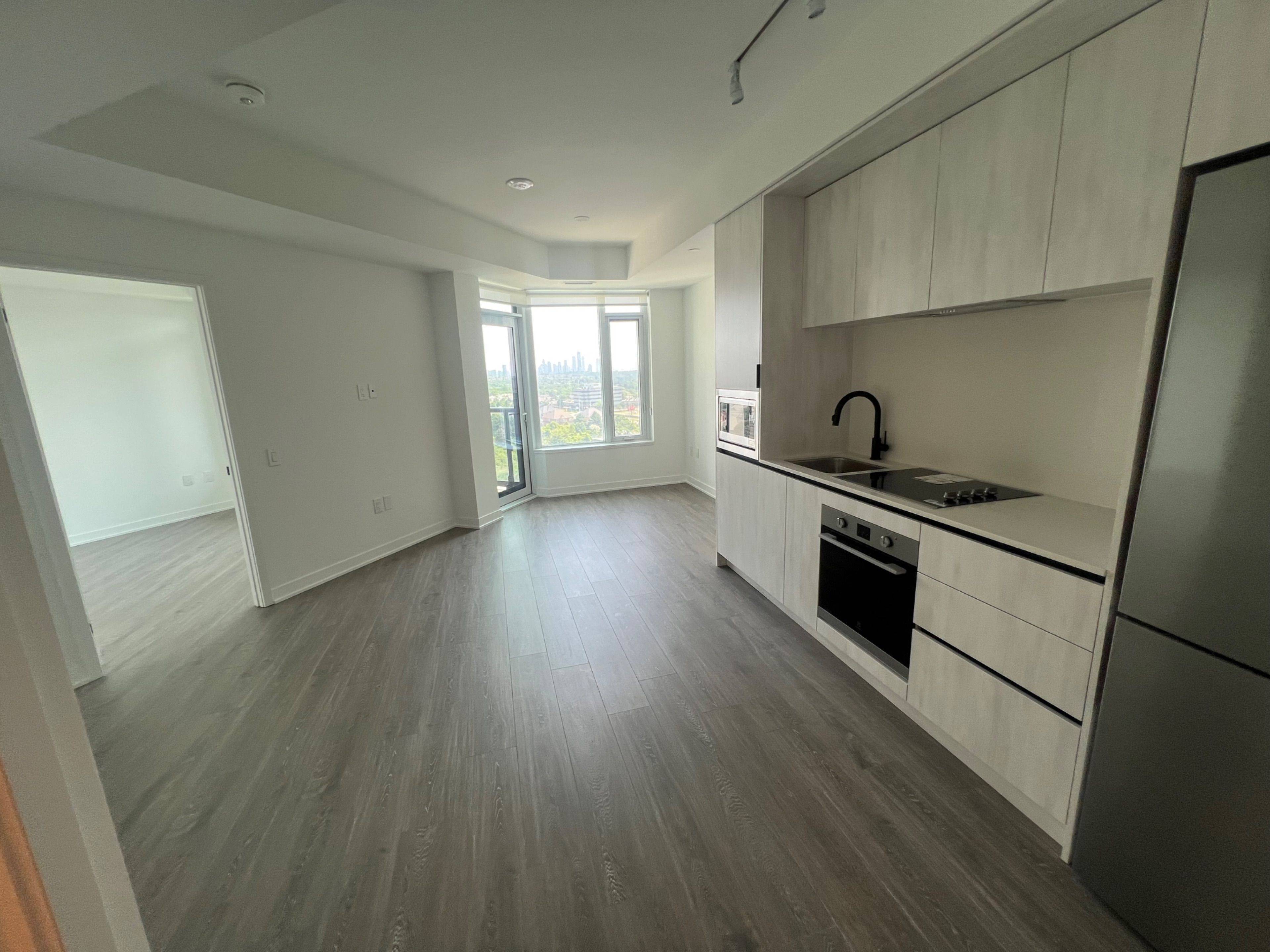 Mississauga, ON L5M 2V8,2495 Eglinton AVE E #901