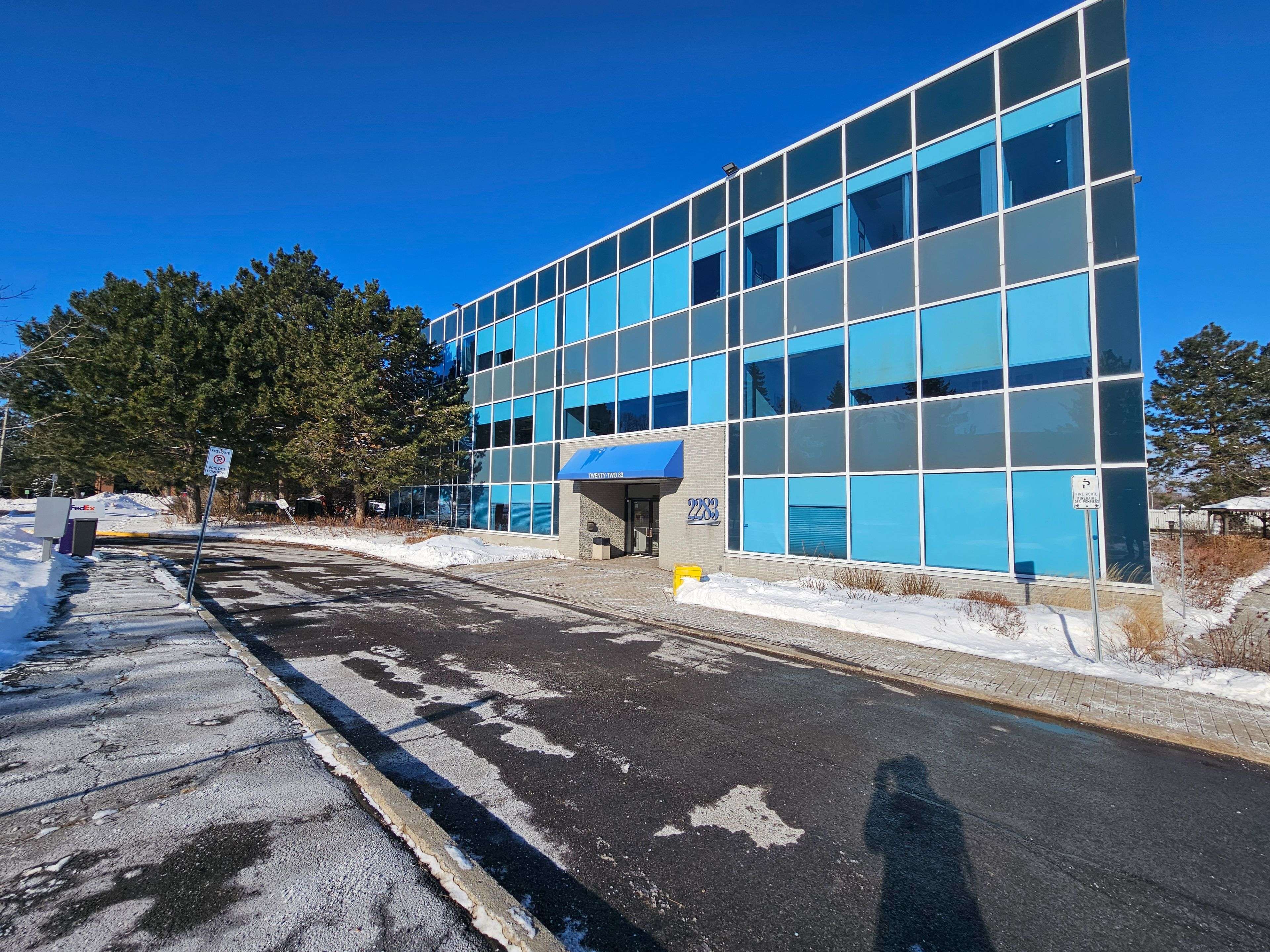 2283 St Laurent BLVD #305, Hunt Club - South Keys And Area, ON K1G 5A2