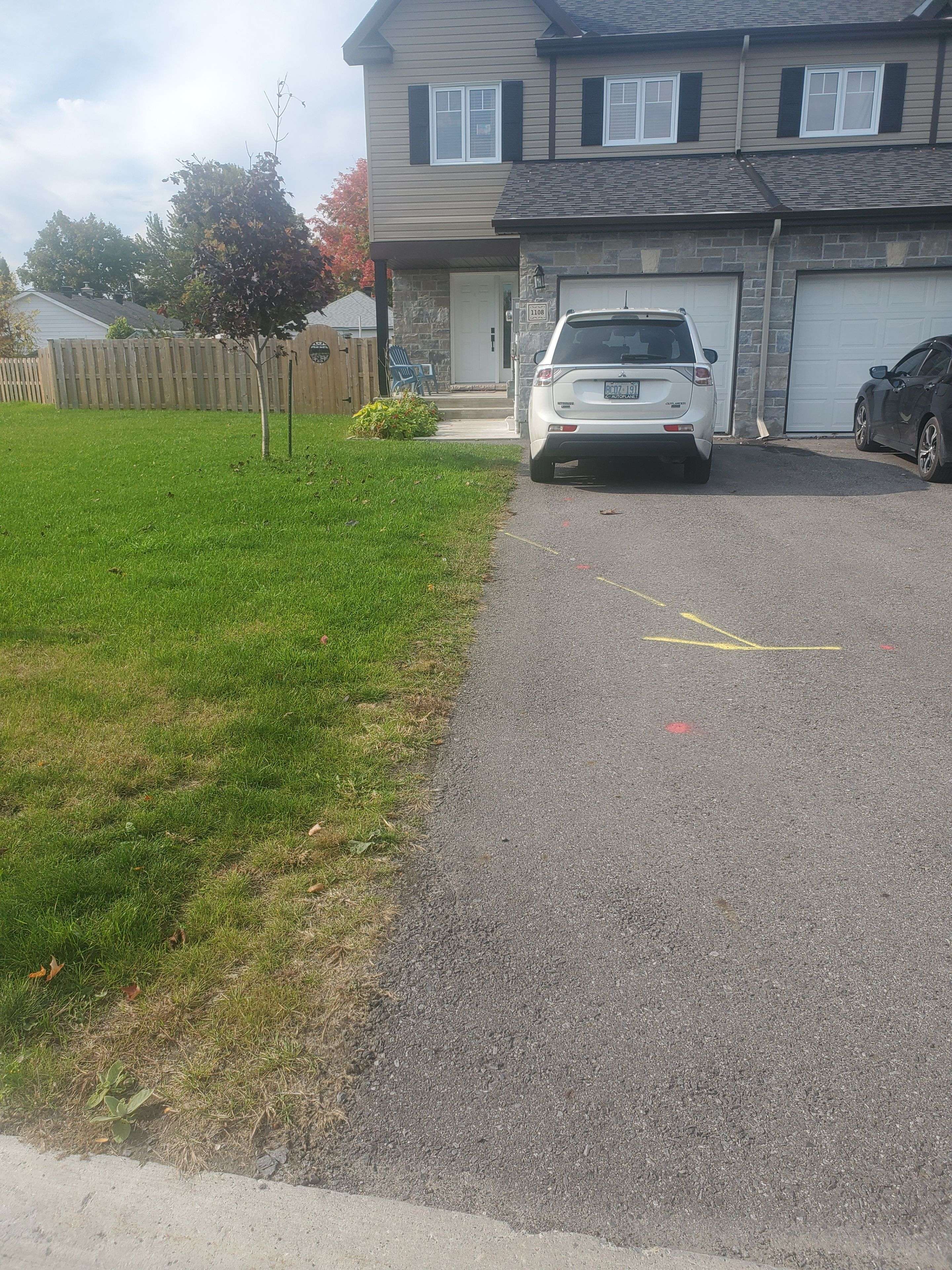 Cornwall, ON K6H 0G3,1108 Clement CT