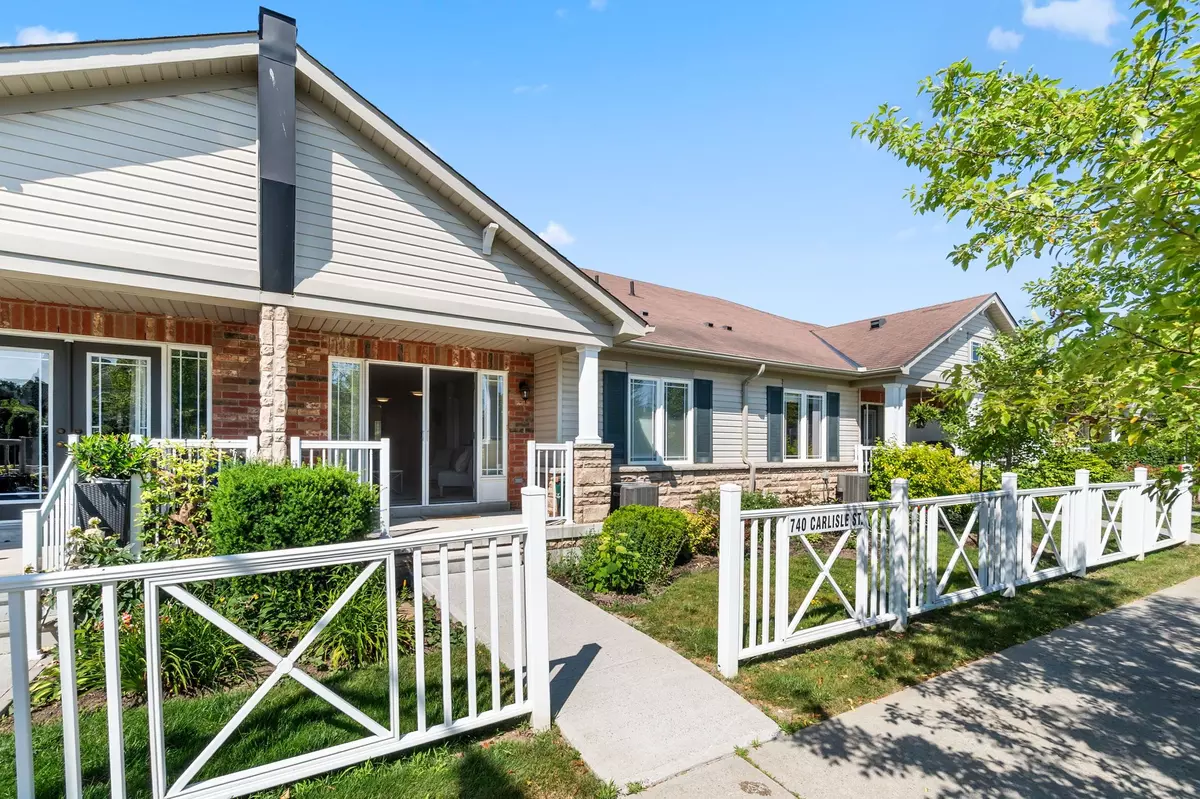 Cobourg, ON K9A 0G2,740 Carlisle ST #22