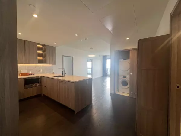 Toronto C15, ON M2K 0H1,85 McMahon DR #3202