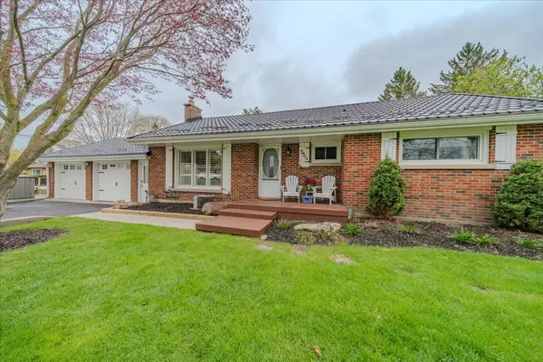 3511 Catherine ST, Thames Centre, ON N0L 1G1