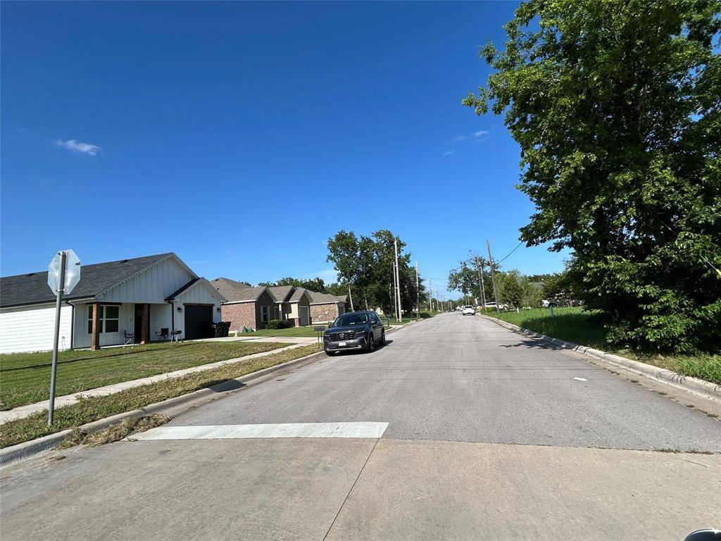 Greenville, TX 75401,2607 Carver Street