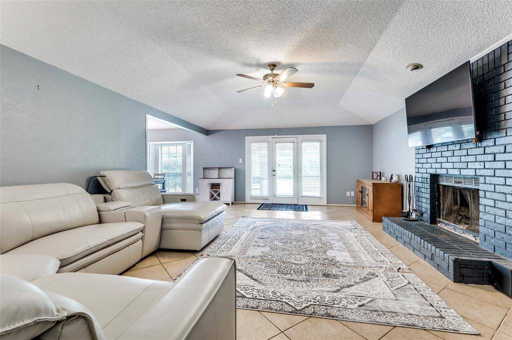 Arlington, TX 76018,2506 Villanova Street